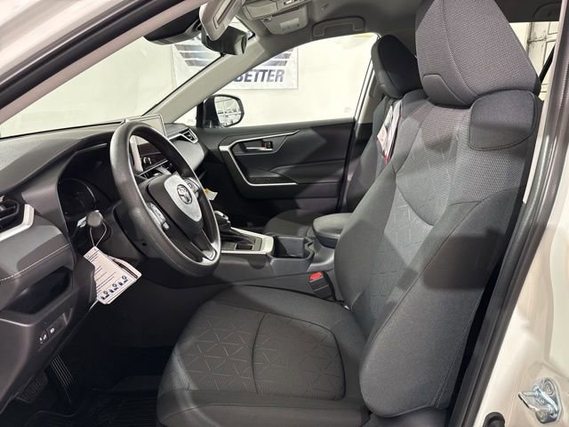 New 2025 Toyota RAV4 XLE image 19