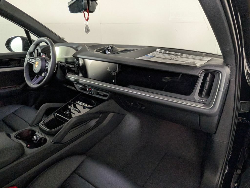 New 2026 Porsche Cayenne AWD/4WD image 19