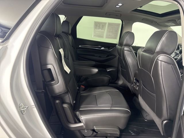 Used 2021 Buick Enclave Avenir image 21