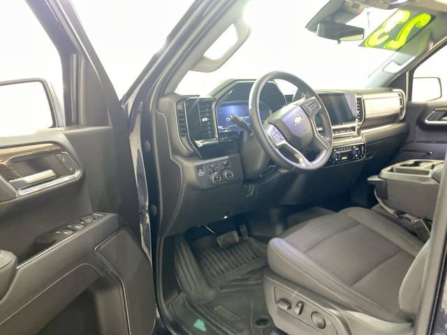Used 2023 Chevrolet Silverado 1500 LT image 27