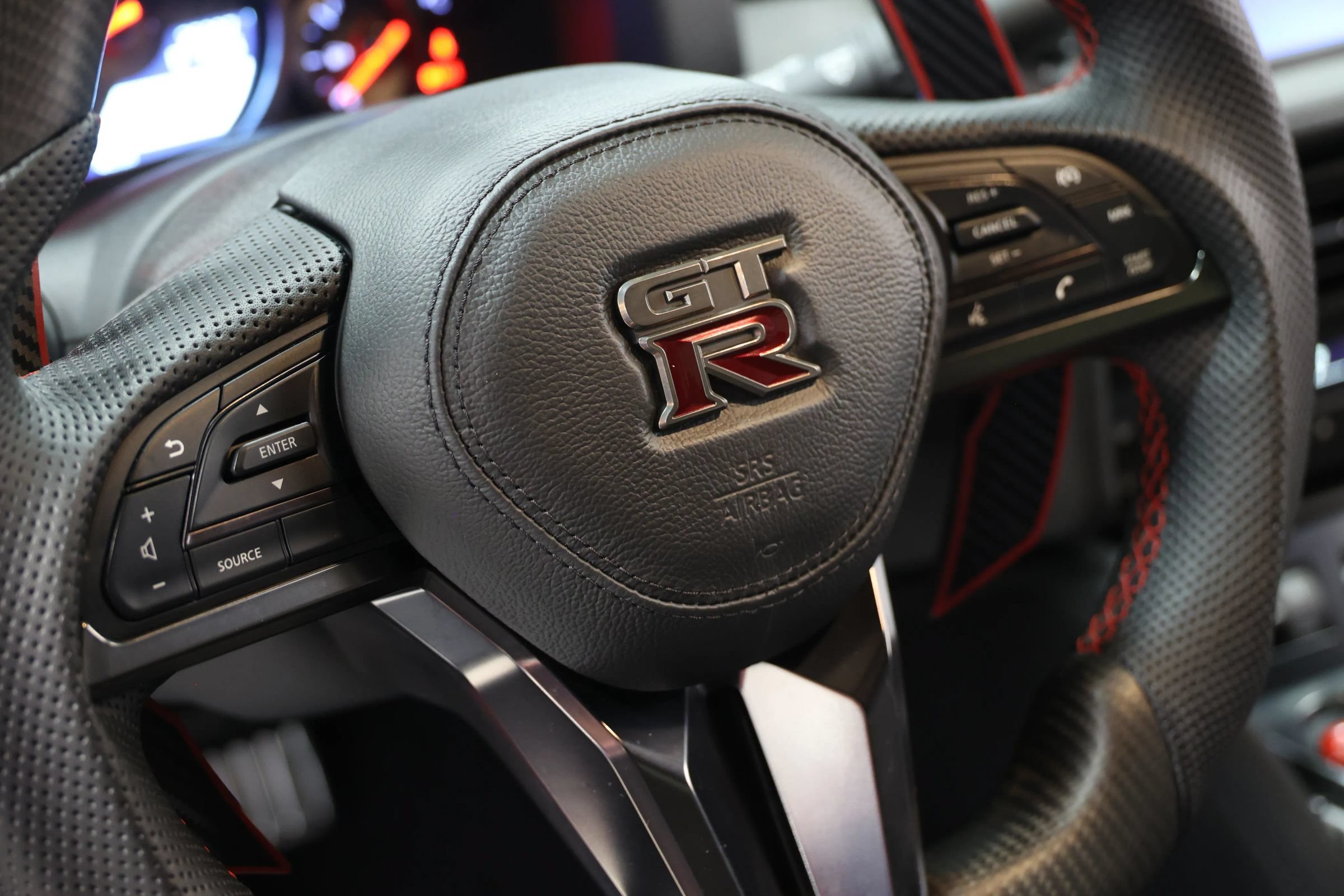Used 2019 Nissan GT-R Premium w/ Premium Interior Package AWD/4WD image 27