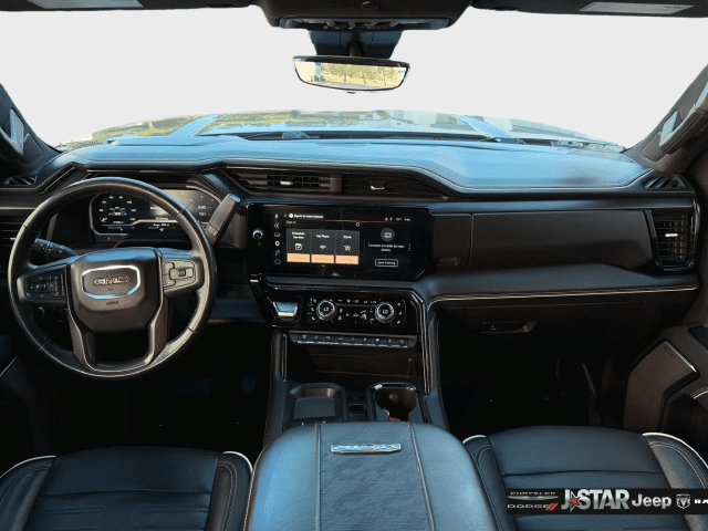 Used 2024 GMC Sierra 2500 AT4X AWD/4WD image 9