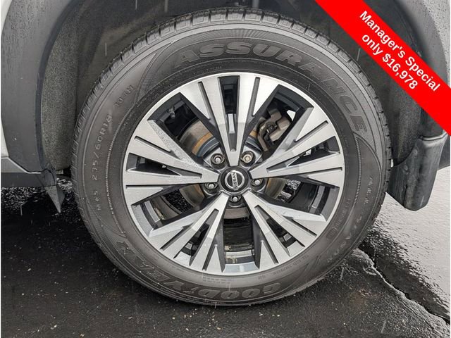 Used 2021 Nissan Rogue SV image 24