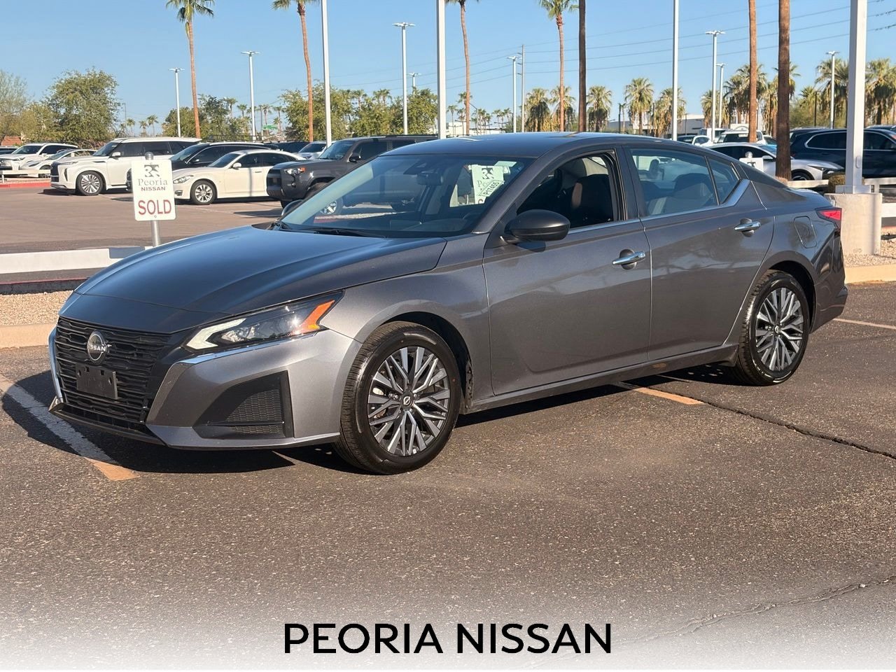 Certified 2024 Nissan Altima 2.5 SV FWD image 1