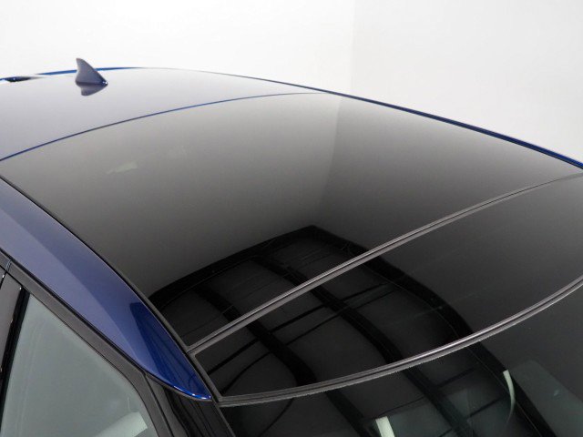 Used 2023 Kia EV6 GT-Line w/ GT-Line Suede Seat Package image 4