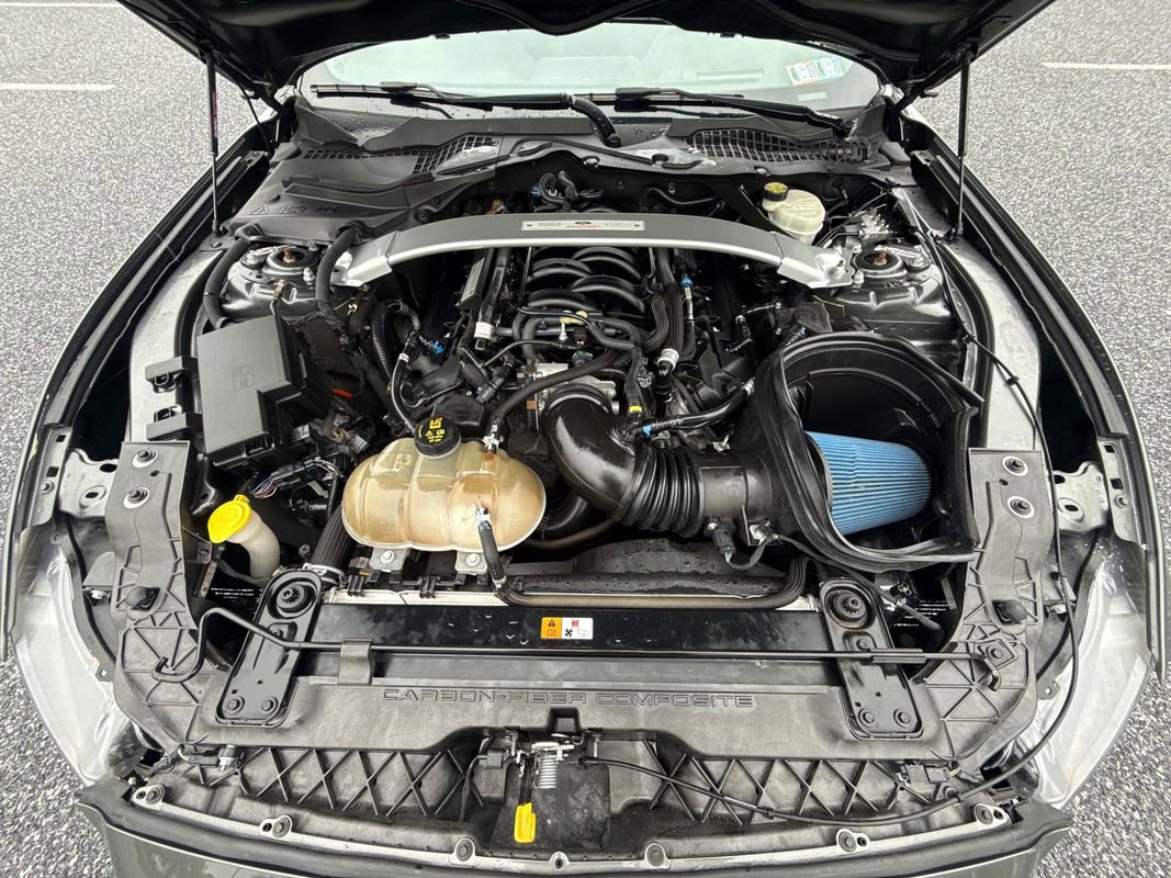 Used 2016 Ford Mustang Shelby GT350 w/ Track Package RWD image 26