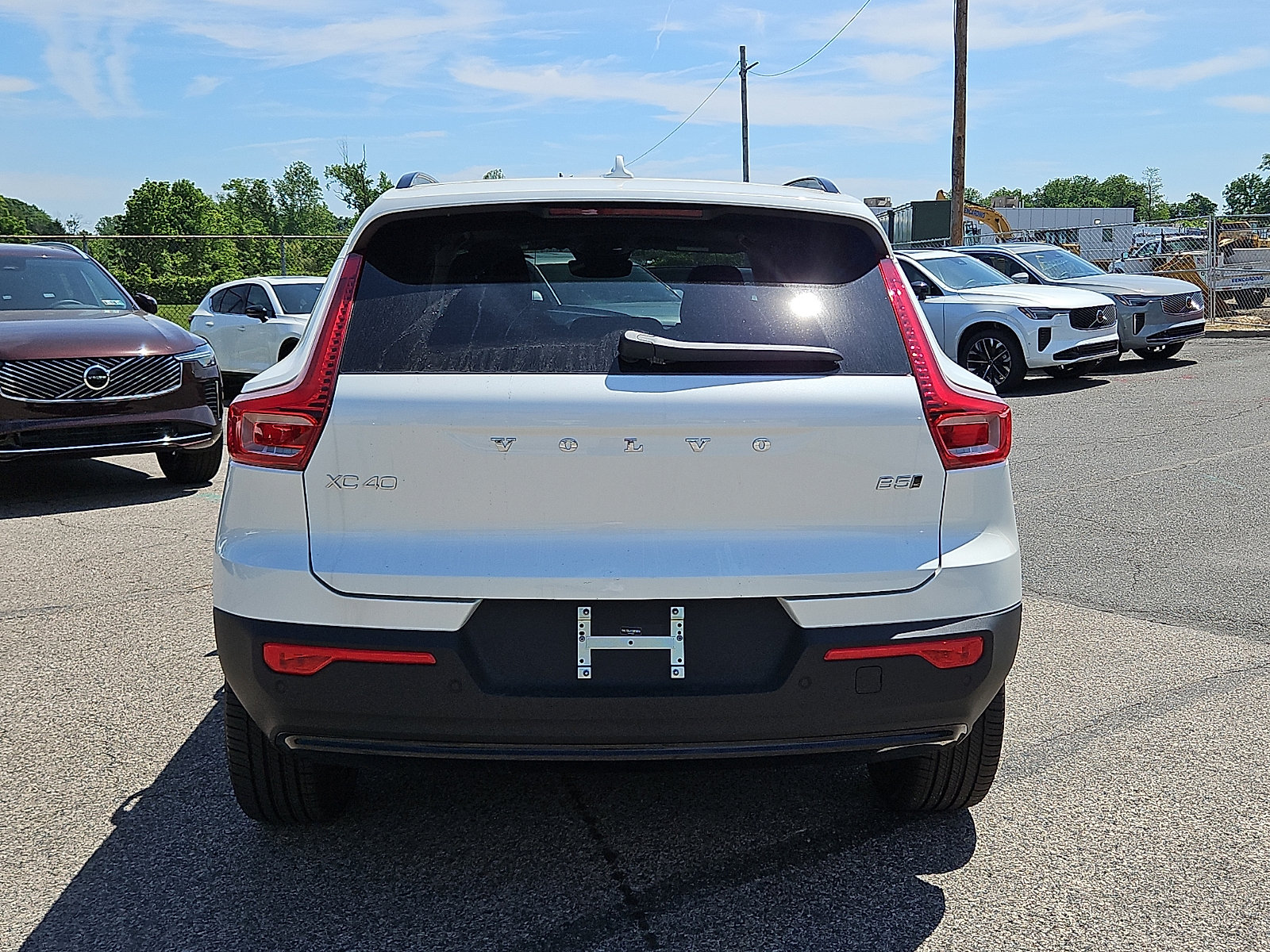 New 2026 Volvo XC40 B5 Core w/ Protection Package Premier AWD/4WD image 5