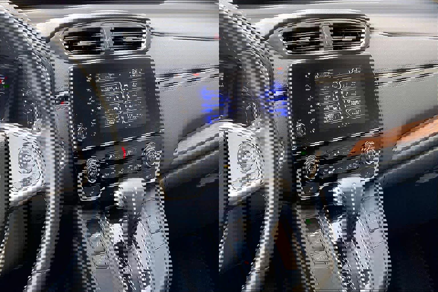 Used 2018 Honda CR-V Touring image 6