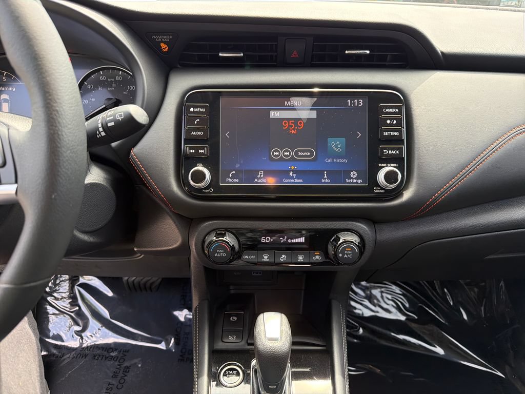 Certified 2021 Nissan Kicks SR FWD image 27
