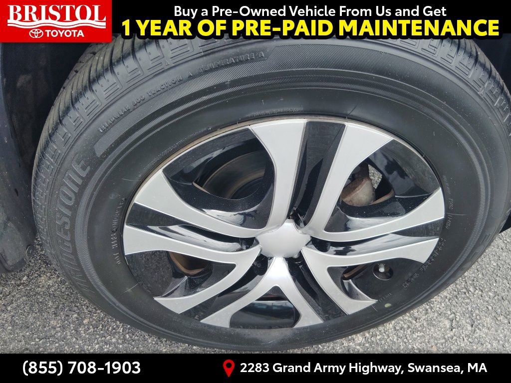 Used 2015 Toyota RAV4 LE AWD/4WD image 10