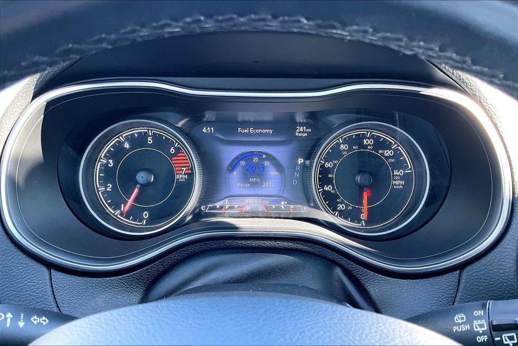 Used 2020 Jeep Cherokee Limited image 21