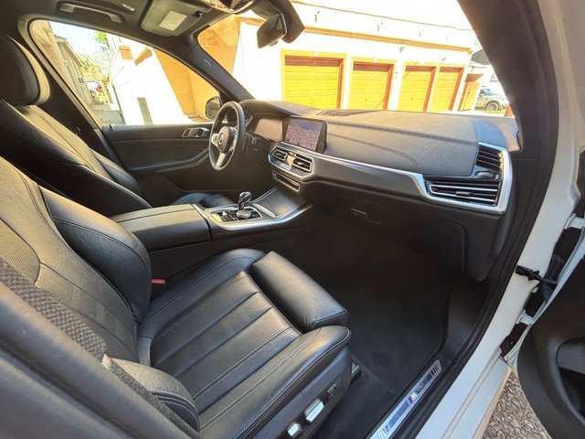 Used 2021 BMW X5 sDrive40i w/ M Sport Package image 40