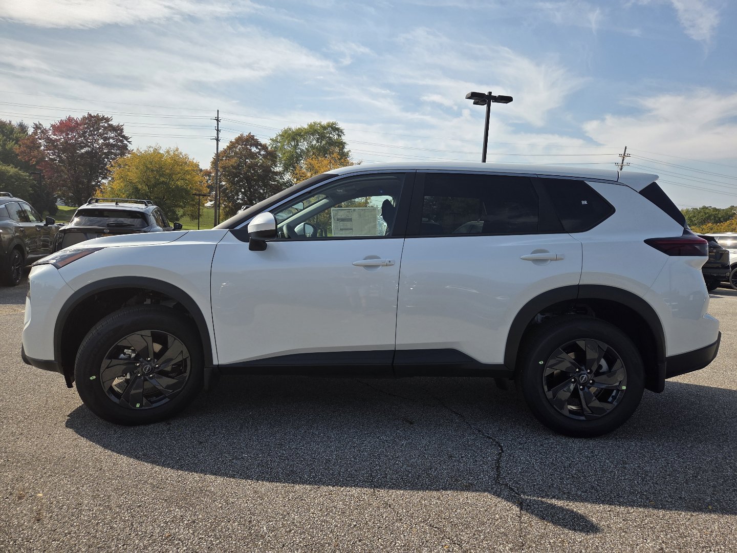 New 2027 Nissan Rogue SV AWD/4WD image 13