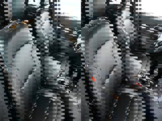 Certified 2019 Ford Explorer XLT w/ Equipment Group 202A image 11