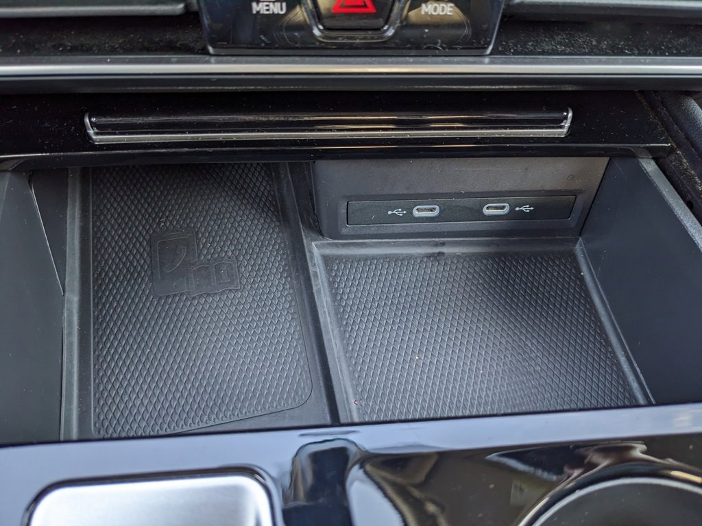 Used 2024 Volkswagen Atlas SE image 34