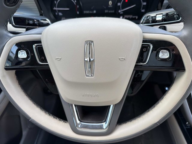 Certified 2022 Lincoln Corsair FWD w/ Equipment Group 101A image 27