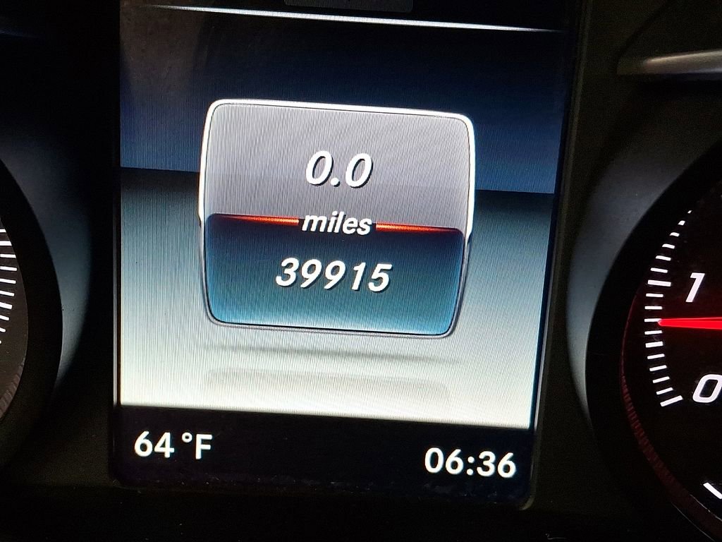 Used 2018 Mercedes-Benz C 300 4MATIC Cabriolet image 16