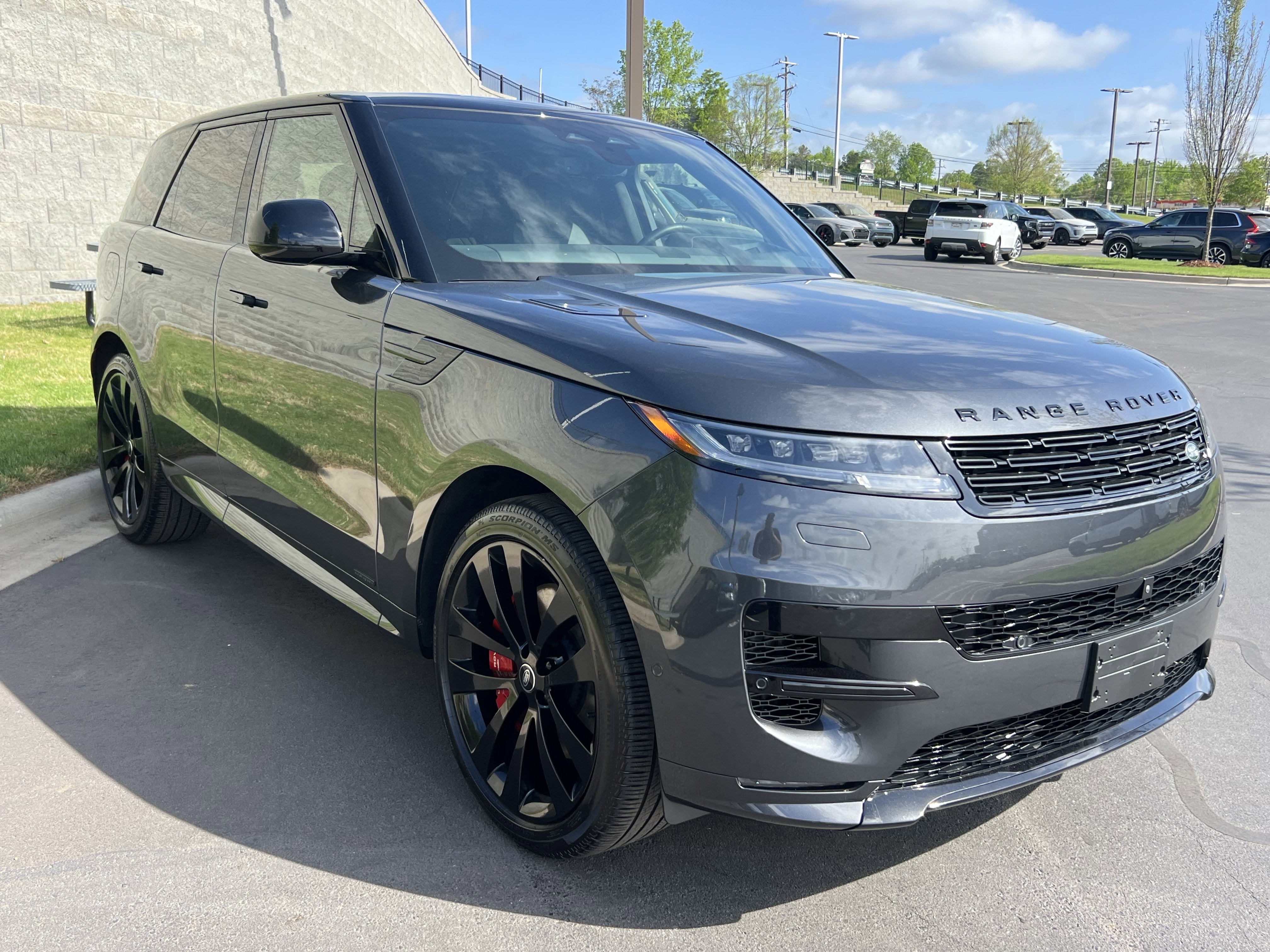 Certified 2025 Land Rover Range Rover Sport Autobiography AWD/4WD image 9