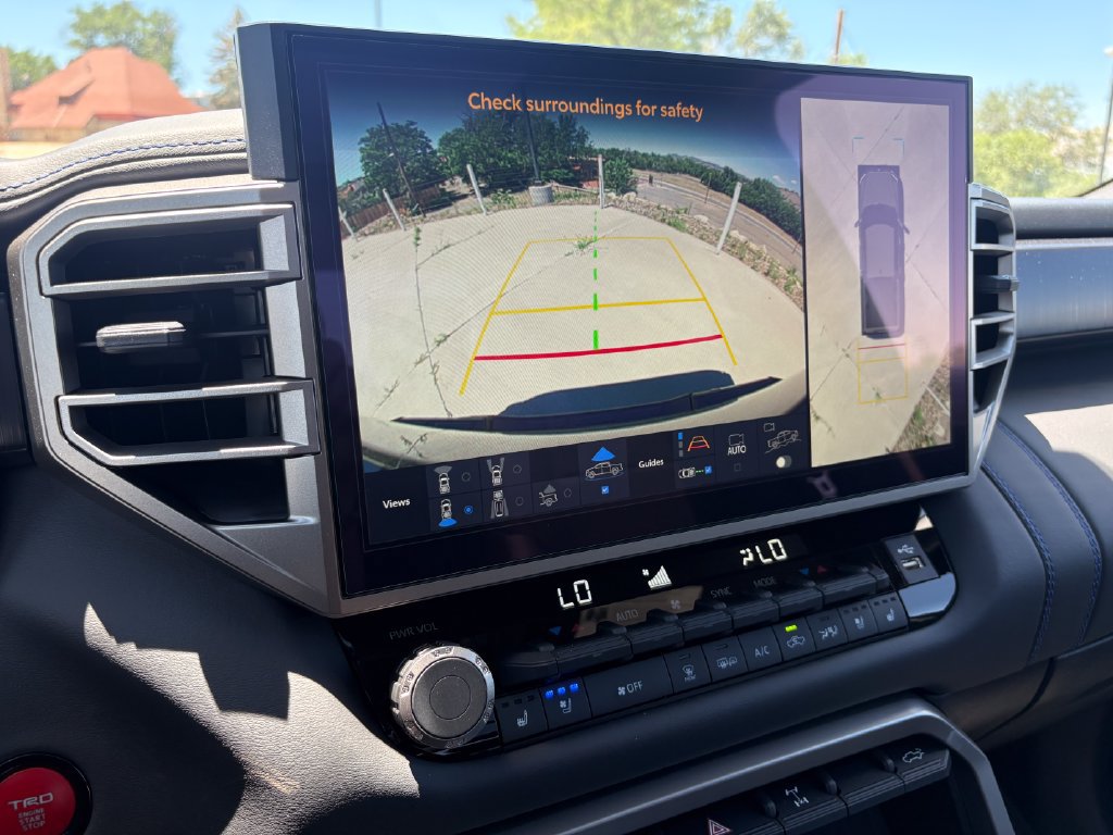 New 2026 Toyota Tundra Platinum w/ TRD Off-Road Package AWD/4WD image 30