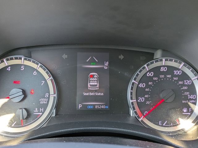 Used 2021 Toyota Highlander LE image 14
