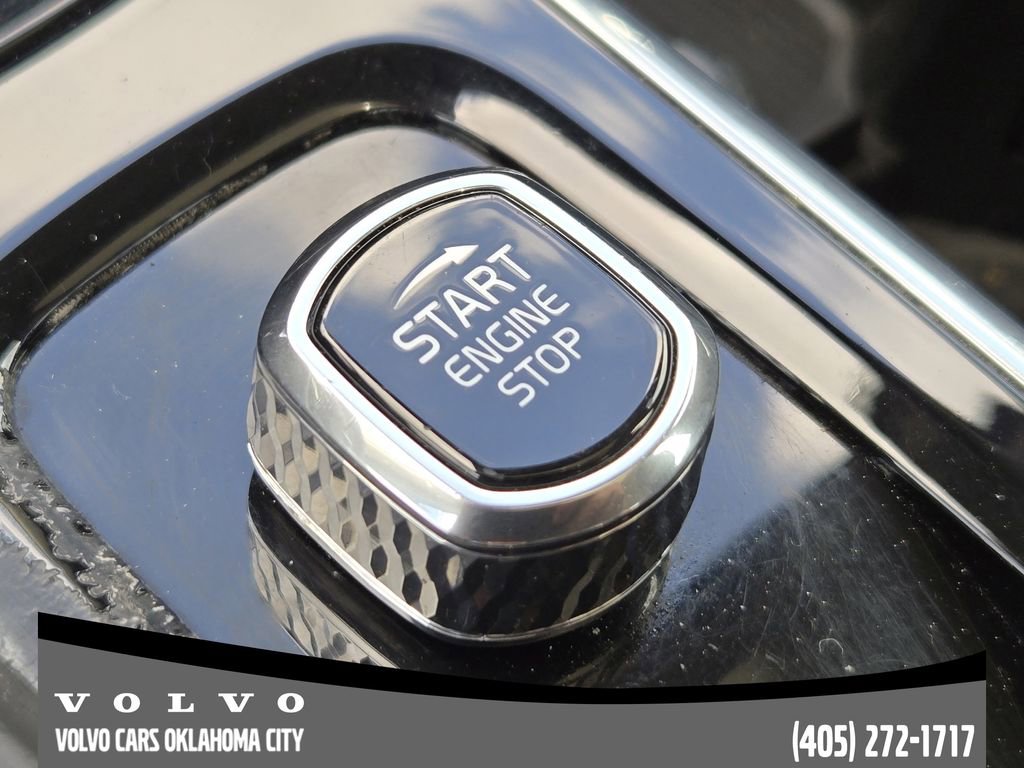 Used 2025 Volvo S60 B5 Core AWD/4WD image 20