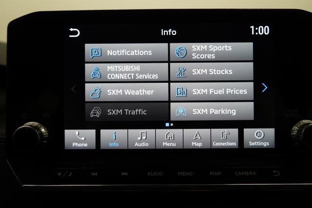 Used 2023 Mitsubishi Outlander SE image 37