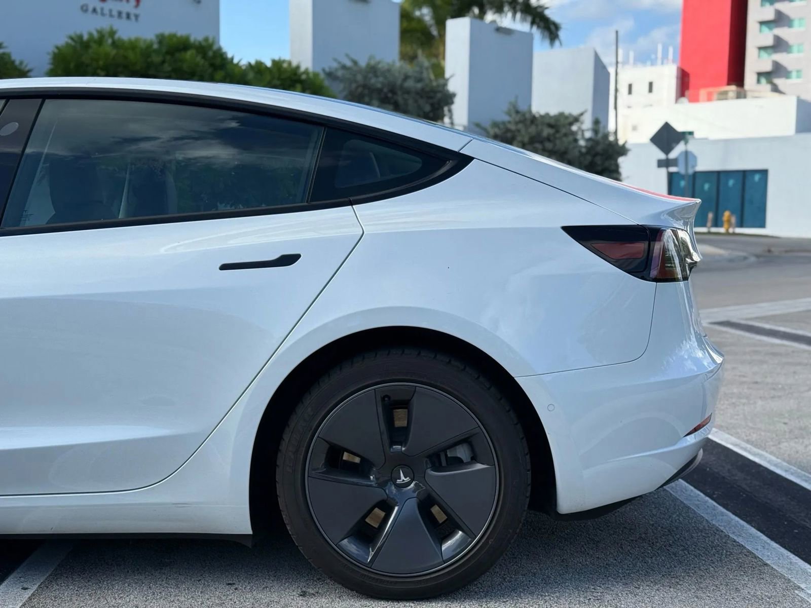 Used 2022 Tesla Model 3 image 12