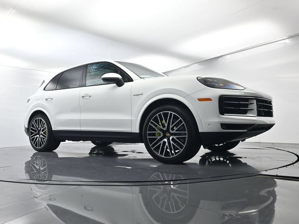 Certified 2026 Porsche Cayenne E-Hybrid AWD/4WD image 50