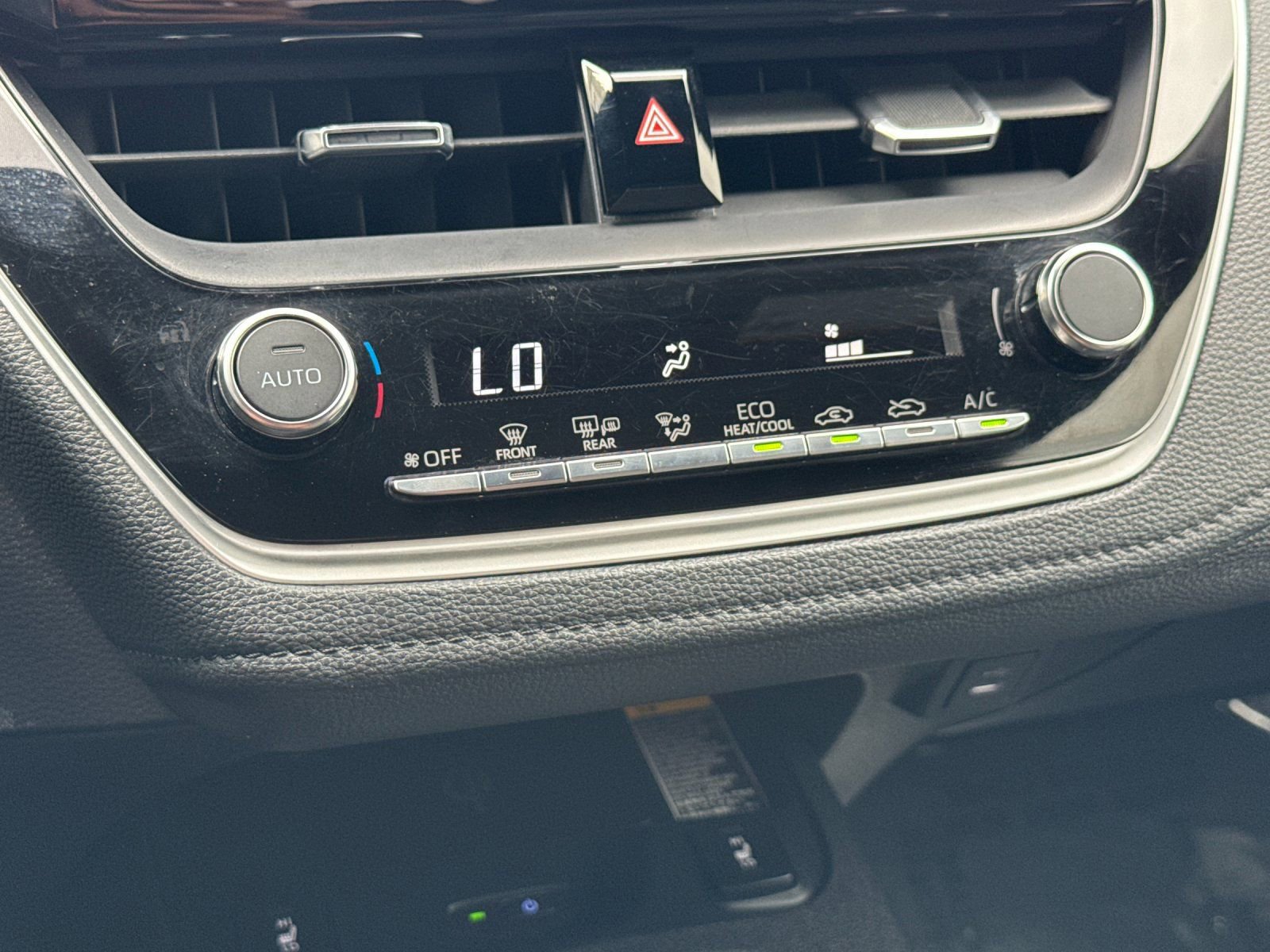 Used 2024 Toyota Corolla XSE FWD image 18