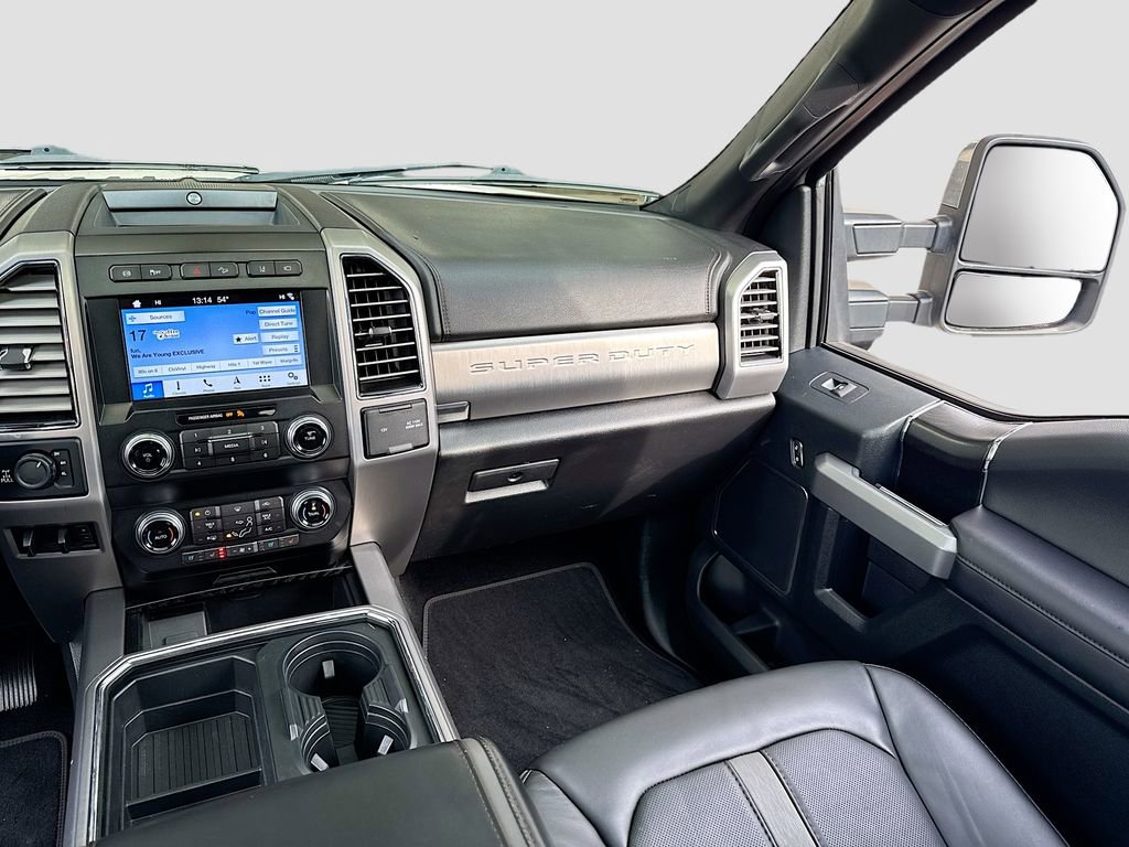 Used 2019 Ford F350 Platinum w/ Platinum Ultimate Package image 24