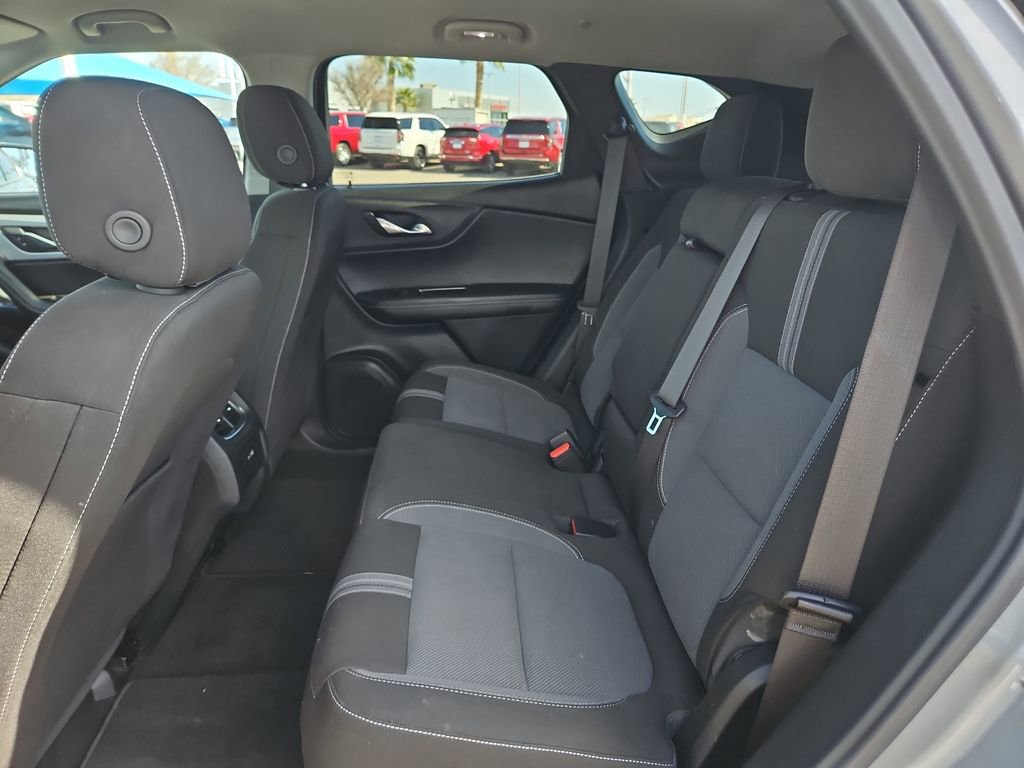 Used 2025 Chevrolet Blazer LT image 10