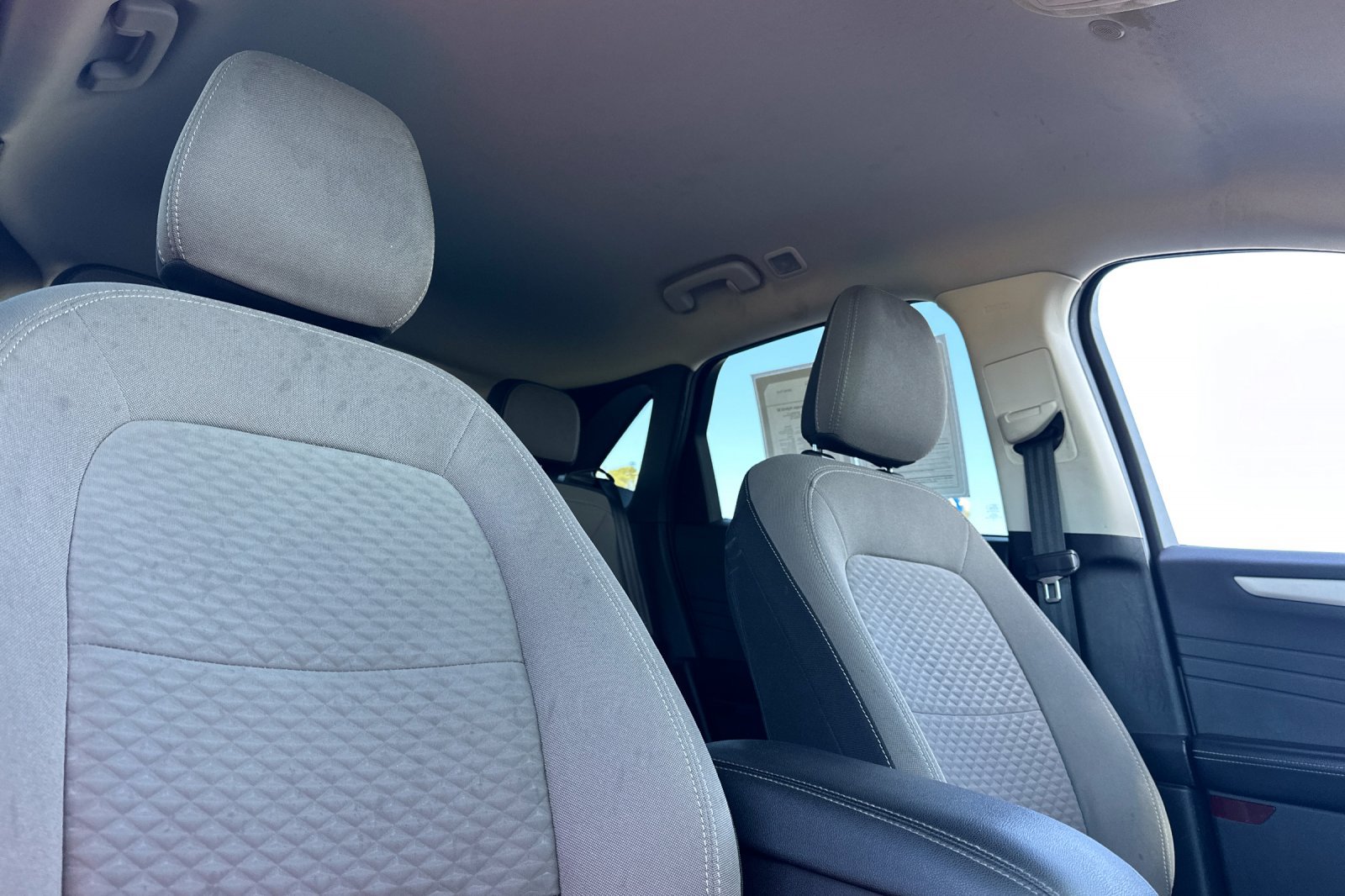 Used 2022 Ford Escape SE w/ Convenience Package AWD/4WD image 16