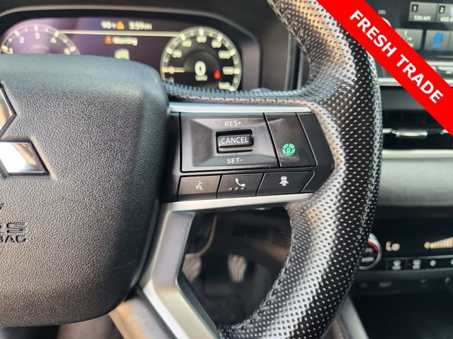 Used 2022 Mitsubishi Outlander SE FWD image 28