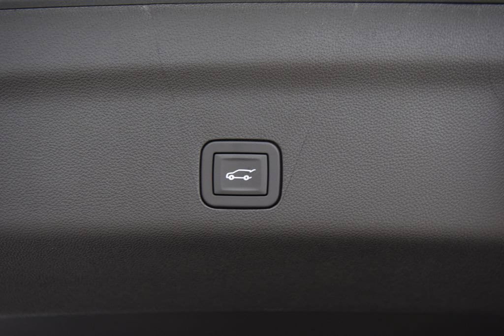 New 2026 Chevrolet Suburban High Country AWD/4WD image 27