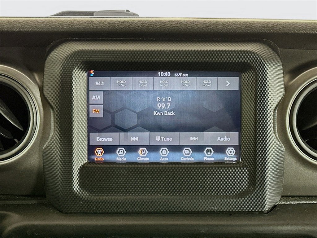 Used 2023 Jeep Wrangler Sport S image 14