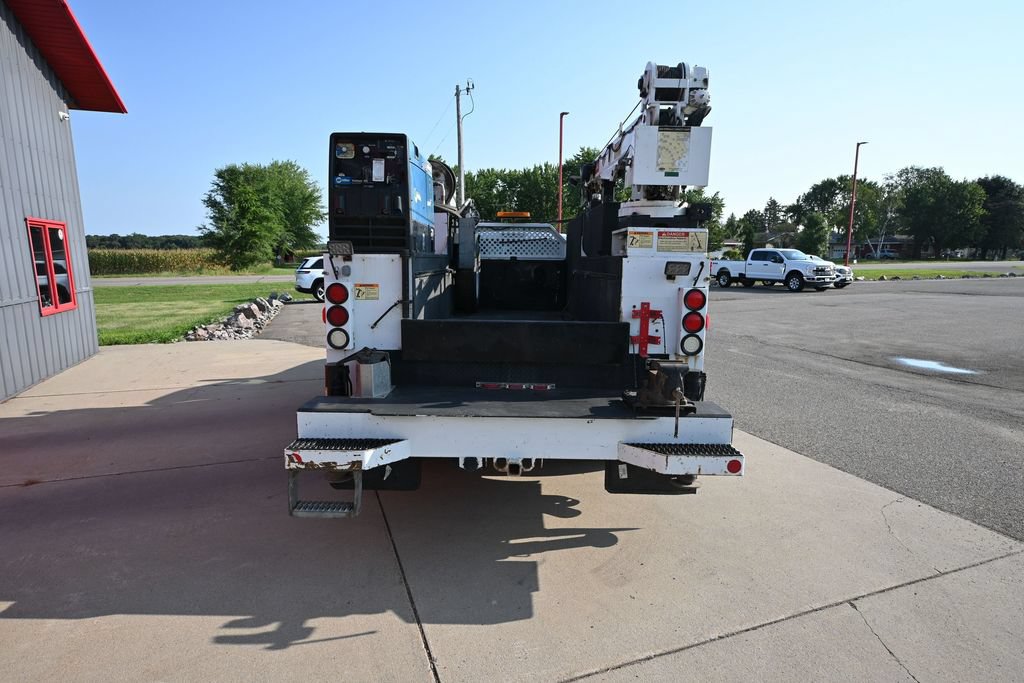 Used 2015 Ford F550 Luxury RWD image 7