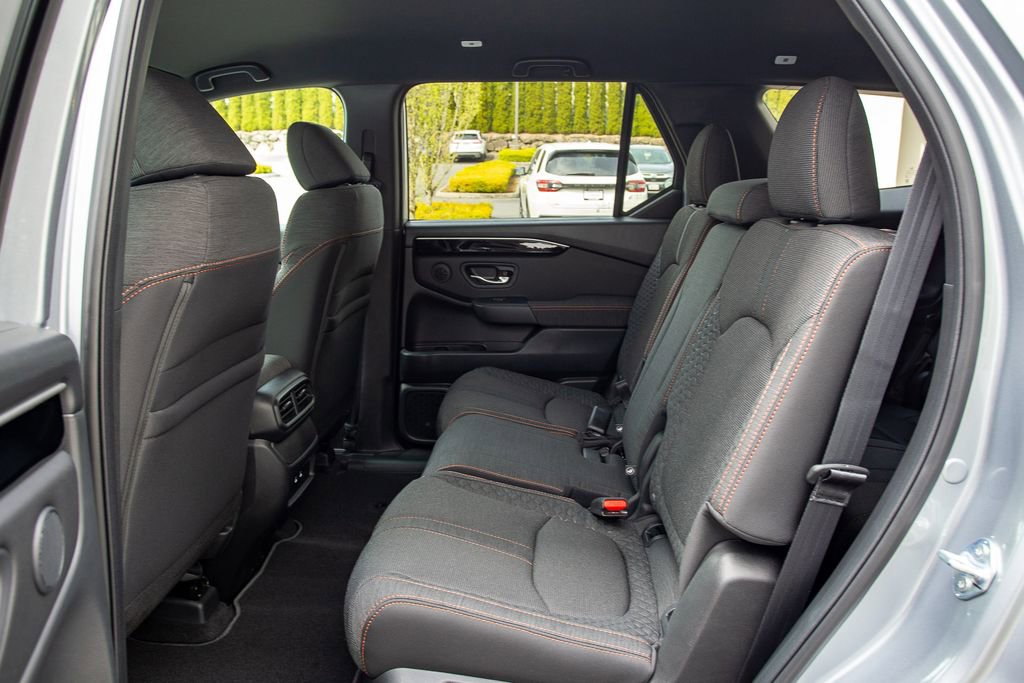 New 2026 Honda Pilot Sport image 11