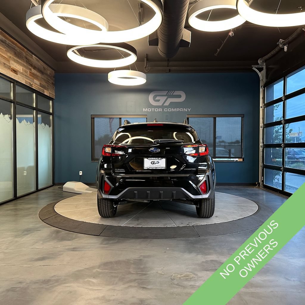 Used 2026 Subaru Crosstrek 2.5i Premium AWD/4WD image 4