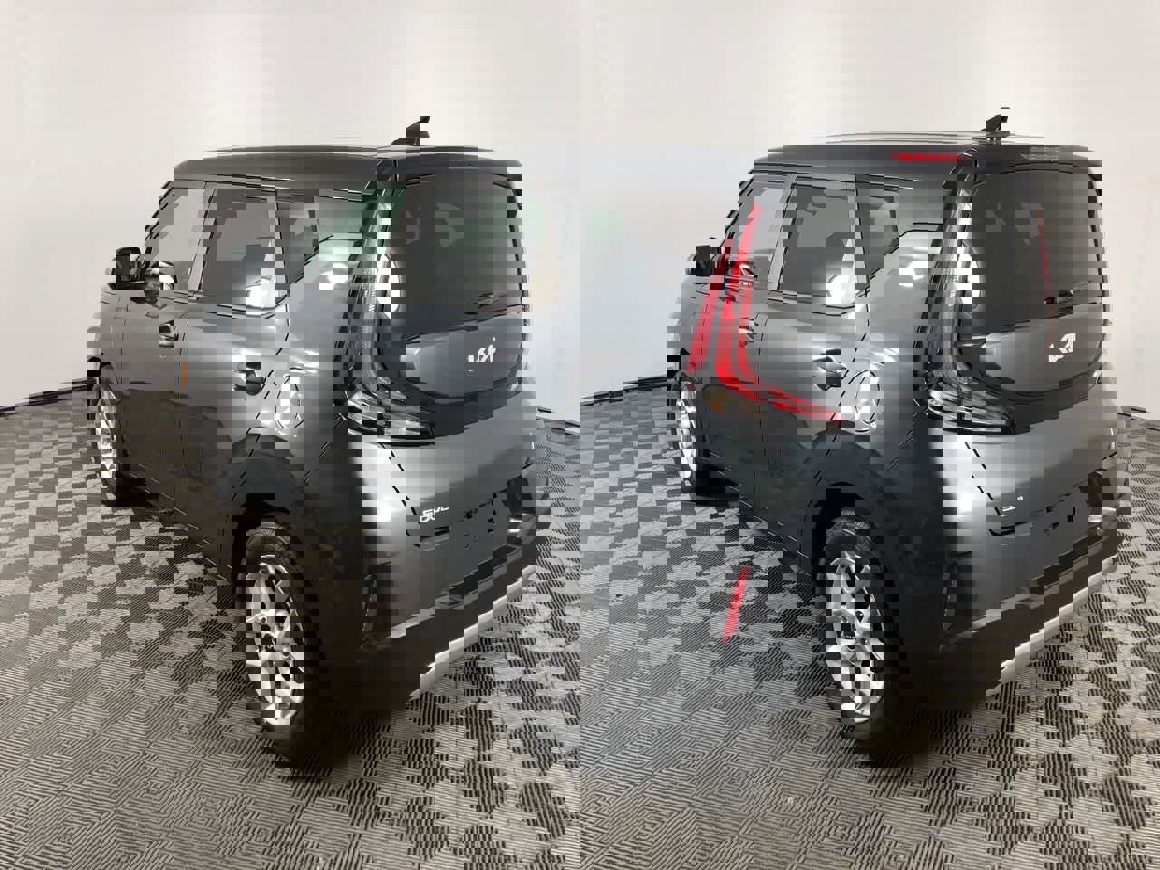 Used 2024 Kia Soul LX w/ Option Group 015 image 6