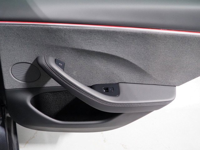 Used 2025 Tesla Model 3 Long Range RWD image 65