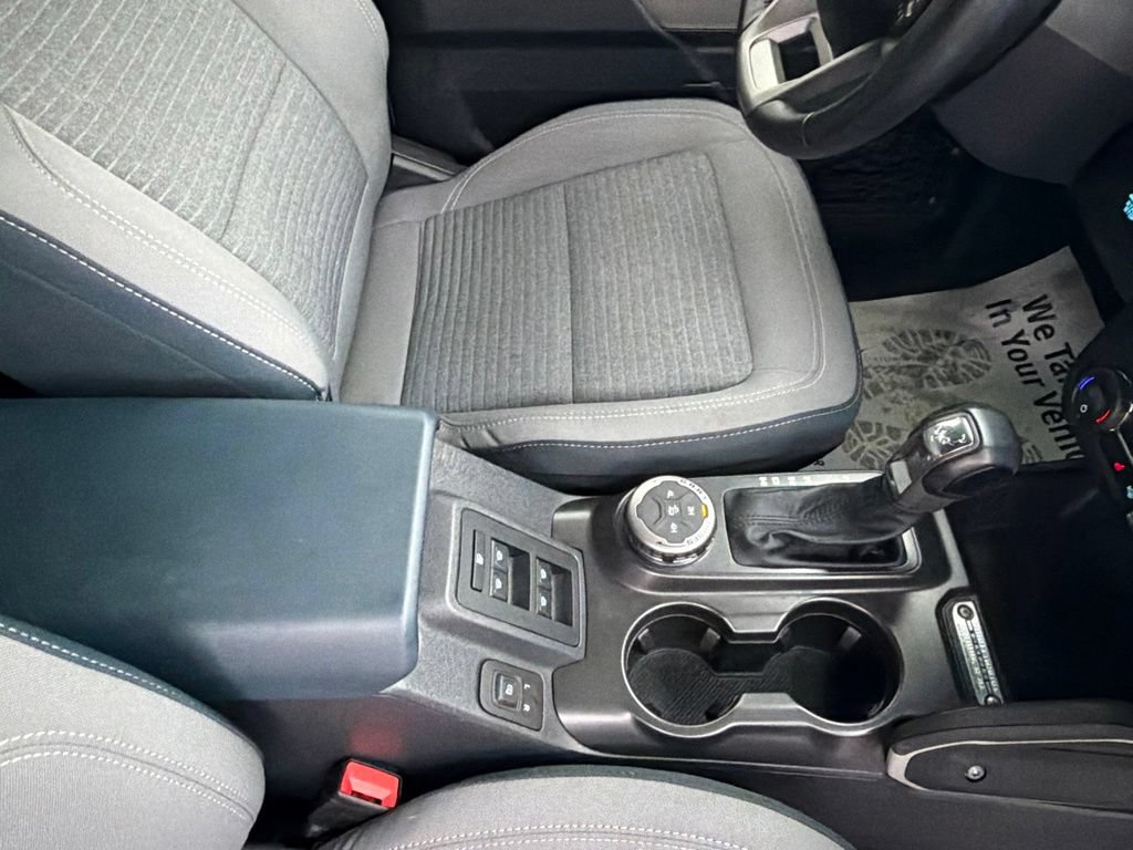 Used 2023 Ford Bronco Outer Banks AWD/4WD image 38