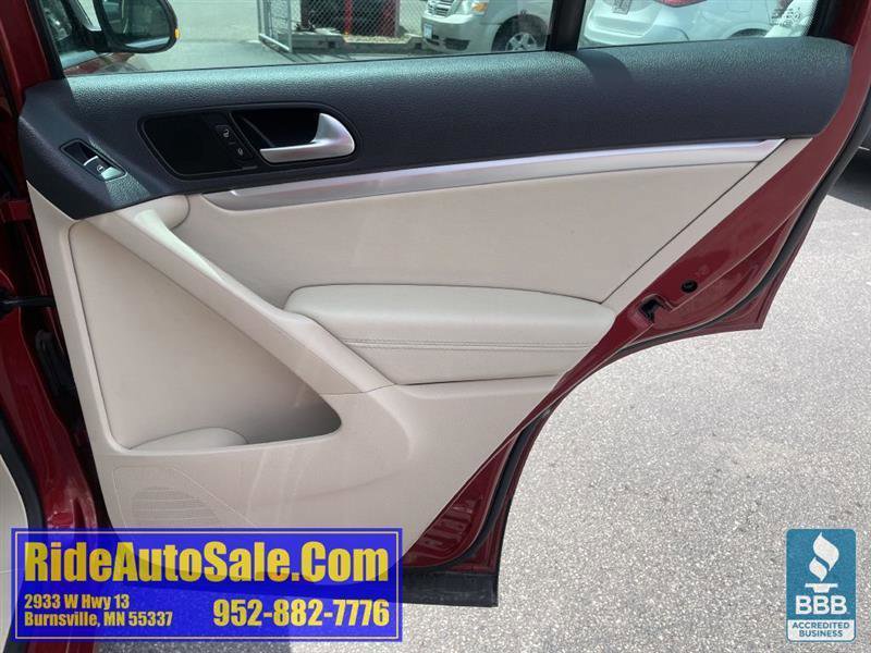 Used 2013 Volkswagen Tiguan S AWD/4WD image 15
