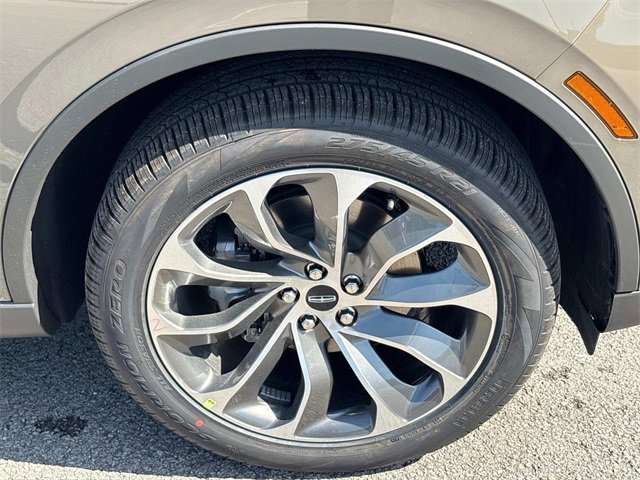 New 2025 Lincoln Aviator AWD w/ Equipment Group 101A image 9