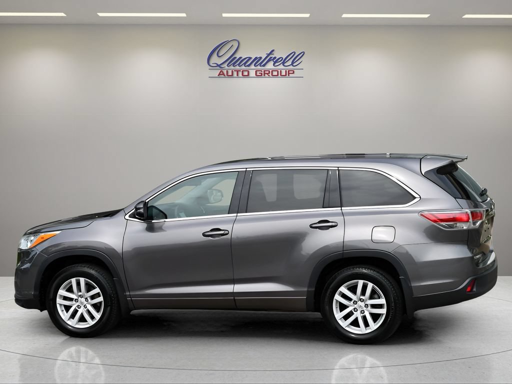Used 2014 Toyota Highlander LE AWD/4WD image 7