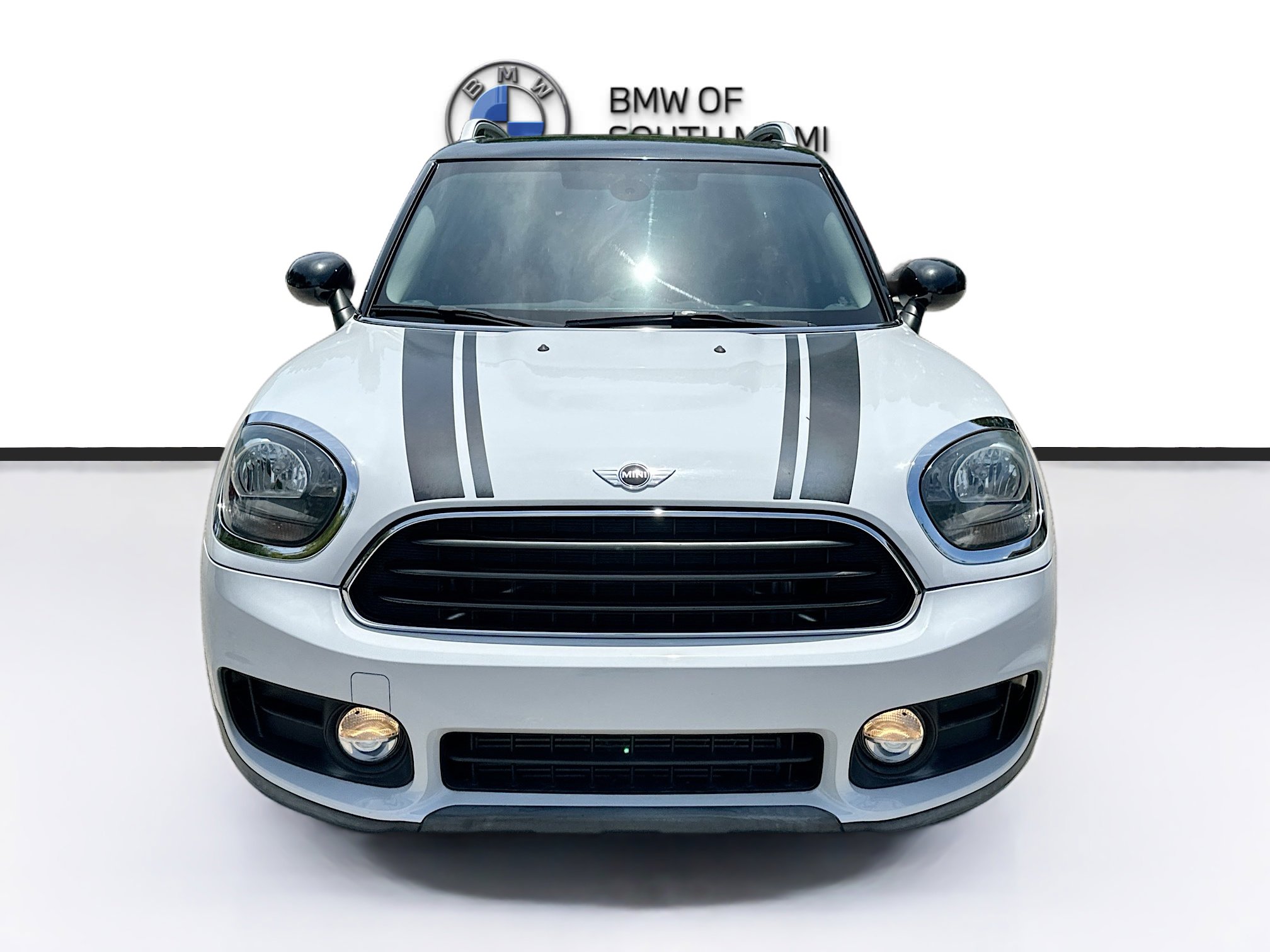 Used 2017 MINI Cooper Countryman FWD image 2
