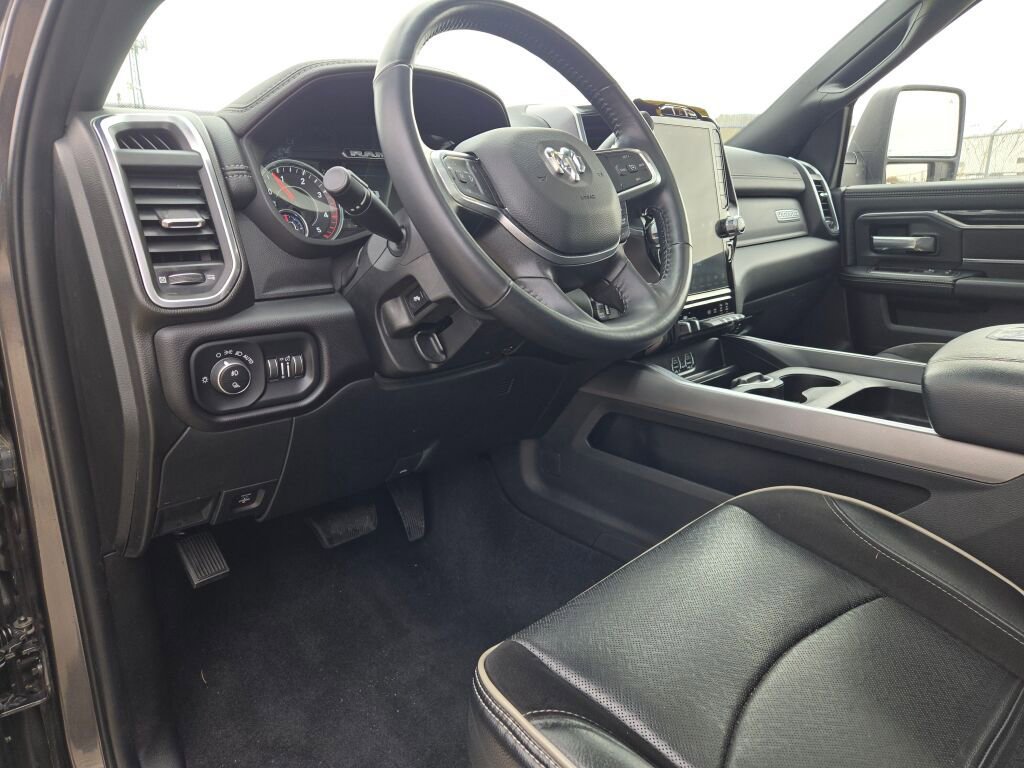 Certified 2023 RAM 2500 Laramie AWD/4WD image 22