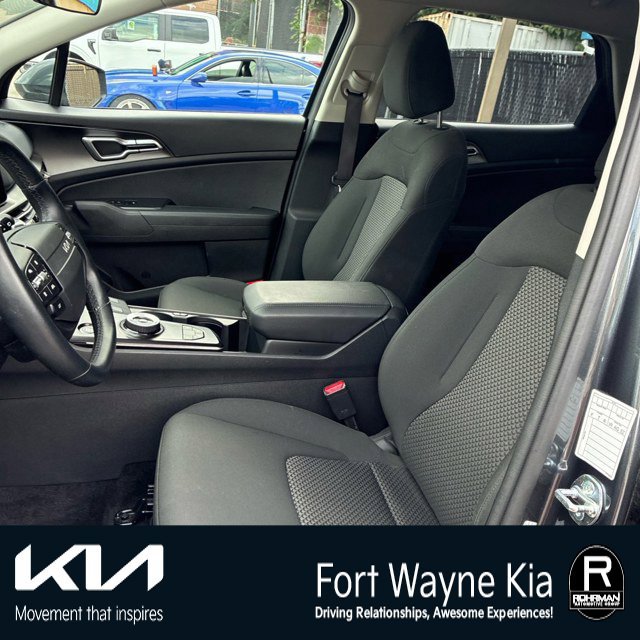 Certified 2026 Kia Sportage LX FWD image 10