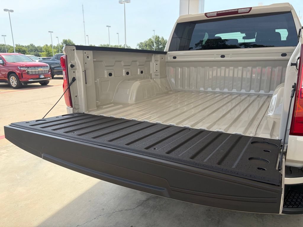 New 2026 Chevrolet Silverado 1500 Custom RWD image 13