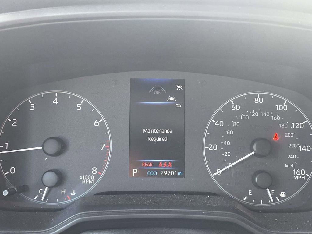 Used 2025 Toyota Corolla LE image 26