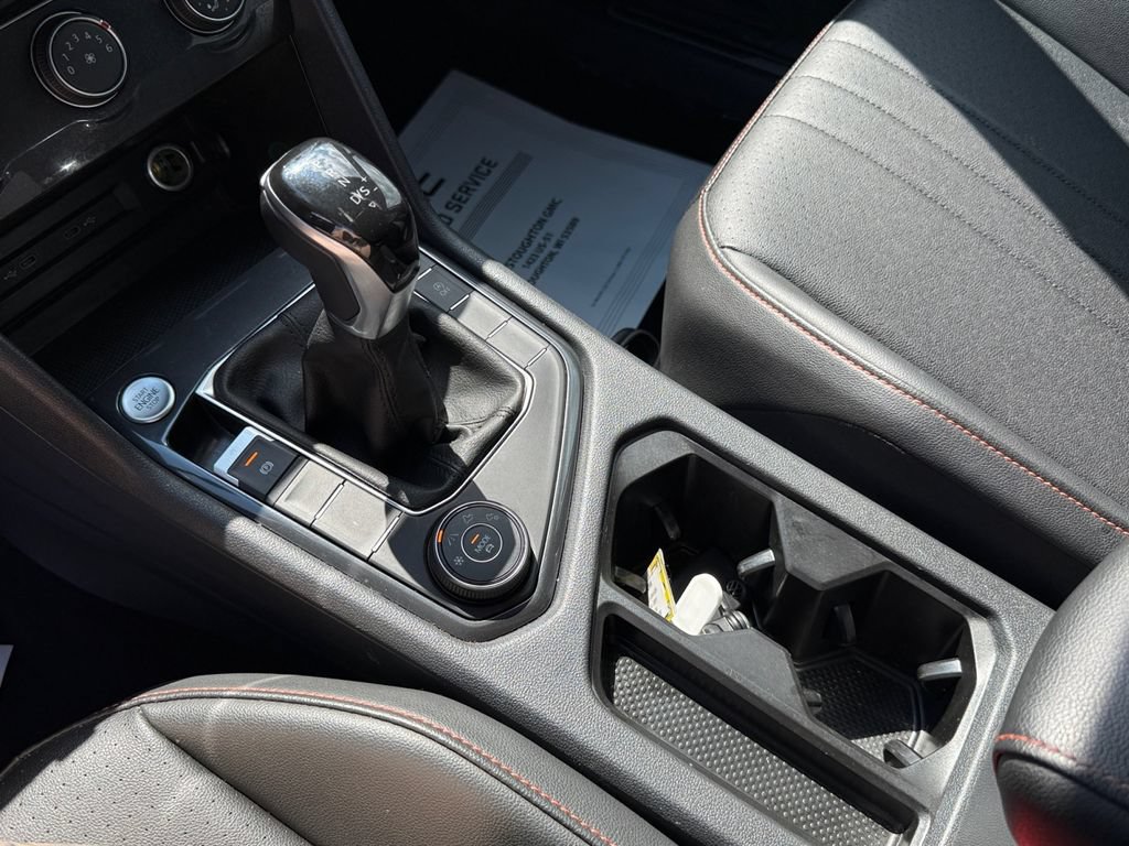 Used 2024 Volkswagen Tiguan Wolfsburg Edition AWD/4WD image 32